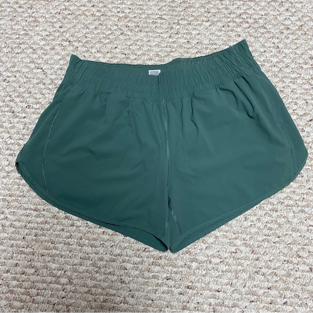 EUC ATHLETIC SHORTS - XL